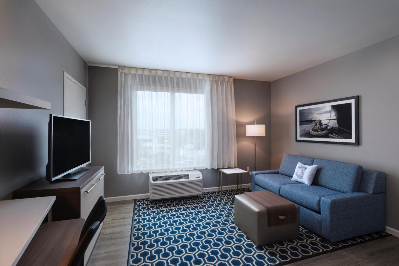 ทาวน์เพลส สวีท บาย แมริออท ซานดิเอโกแอร์พอร์ต/ลิเบอร์ตี้ สเตชั่น Hotel ภายนอก รูปภาพ